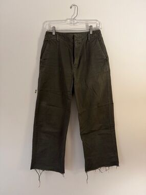 GAP Loose Jean High-Rise Utility Pants in Olive Green